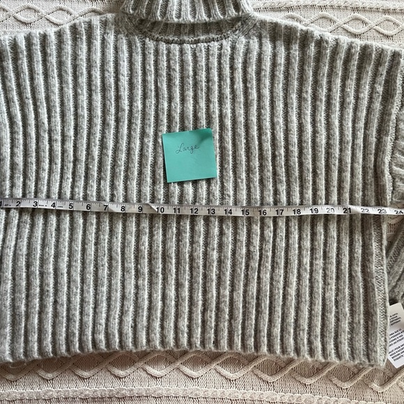 NWT Topshop Cozy Gray Turtleneck Sweater Long Sleeve Varied Sizes - Picture 9 of 16